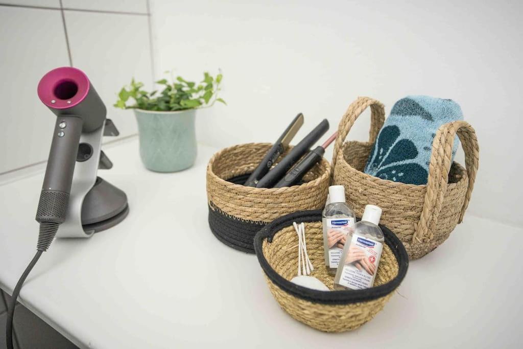 Cozy And Stylish Apartment Near Schoenbrunn Castle Wien Exteriör bild